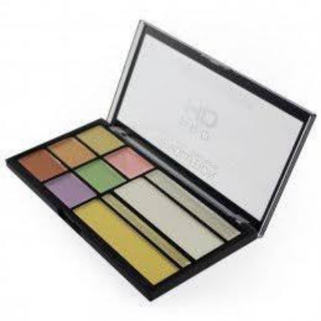 MAKEUP REVOLUTION PRO HD CORRECT & PERFECT CONCEALER PALETTE
 WITH HIGHLIGH