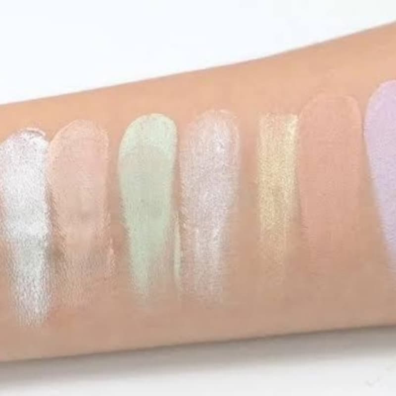 MAKEUP REVOLUTION PRO HD CORRECT & PERFECT CONCEALER PALETTE
 WITH HIGHLIGH